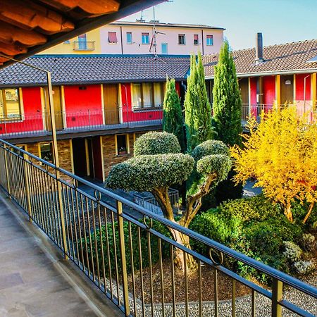 Bergamo Easy Airport Sleep&Fly Parking Apartman Kültér fotó