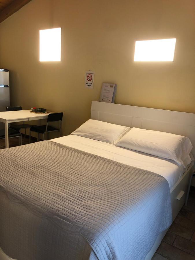 Bergamo Easy Airport Sleep&Fly Parking Apartman Kültér fotó